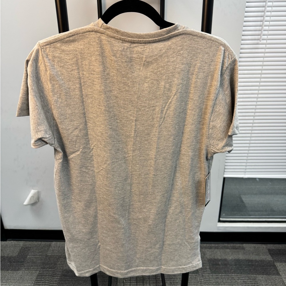 Gildan Look At Me Graphic Gray T-Shirt - Picture 6 of 6
